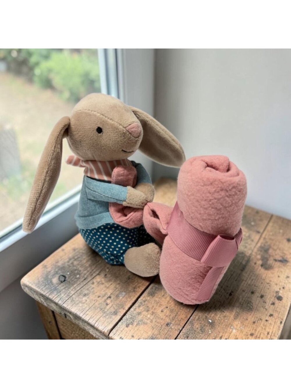 Jellycat Little Rambler Bunny Soother Lovey Blanket Plush Toy NWOT Baby Precious - Picture 2 of 8
